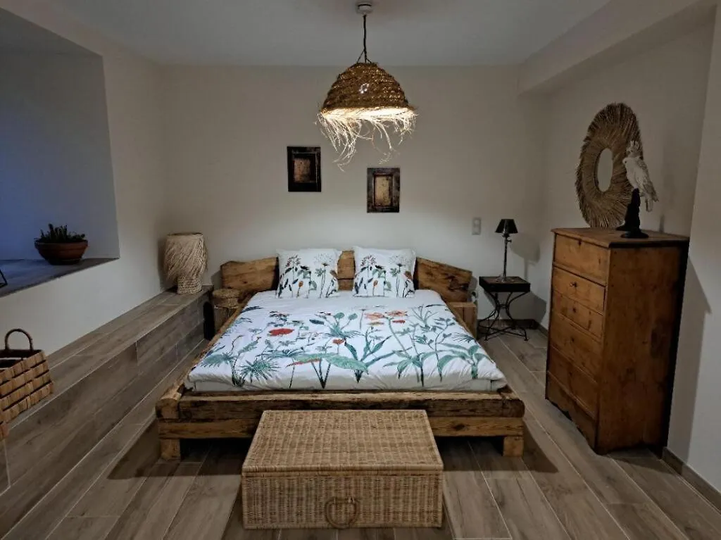 La Clef Des Songes Villa Chazeaux Nyaraló Salettes